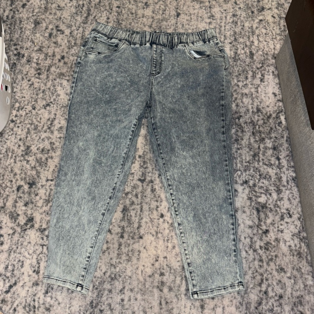 Hybrid jeans size 2x short